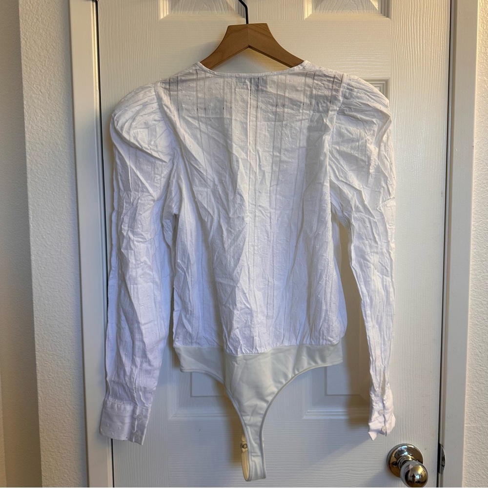 DANIELLE BERNSTEIN  White V-Neck long sleeve Bodysuit - Picture 6 of 8